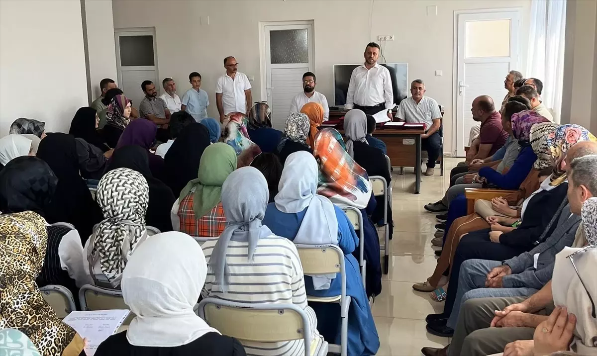 Osmaniye’de Hafızlık Eğitimini Tamamlayan 24 Öğrenciye Belgeleri Verildi