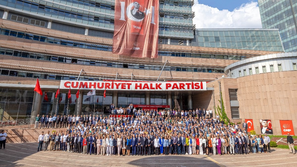 CHP’nin 20’nci Olağanüstü Kurultayı sona erdi